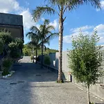 Casa Hotel *