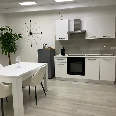 Affittacamere Casa *