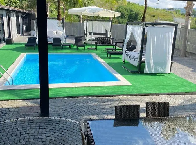 Casa Hotel Naples